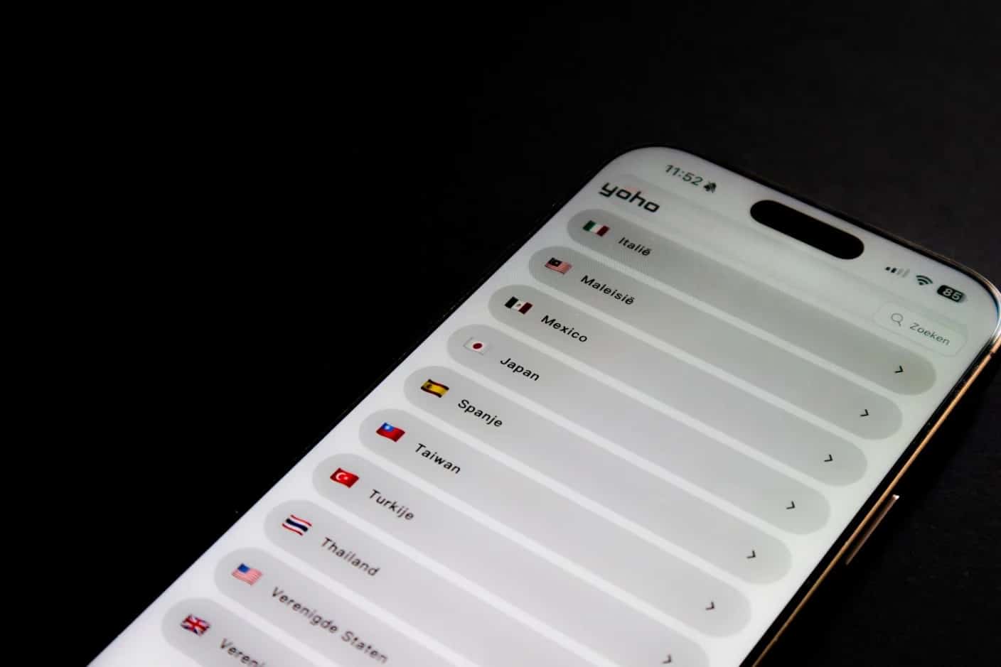 شريحتان SIM على iPhone: كيف تعمل ولماذا يحتاجها المسافرون