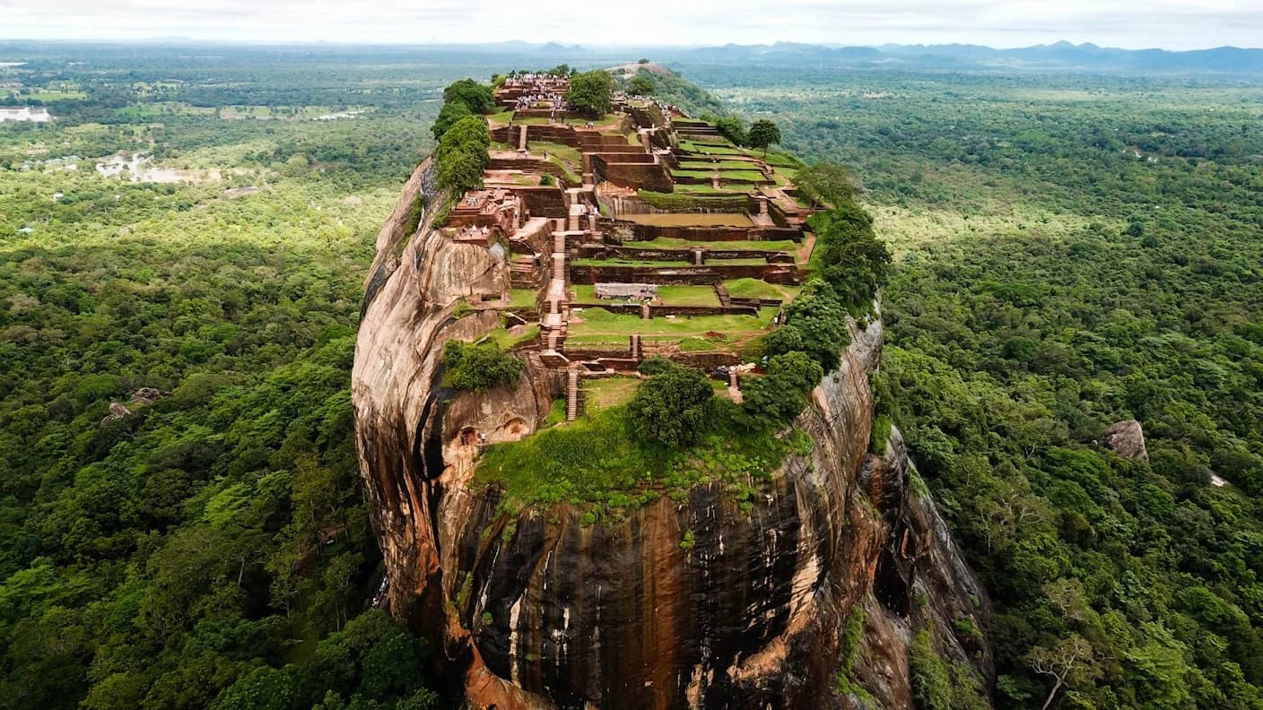 Best eSIM for Sri Lanka: Plans, Coverage and Provider Comparison (2026)