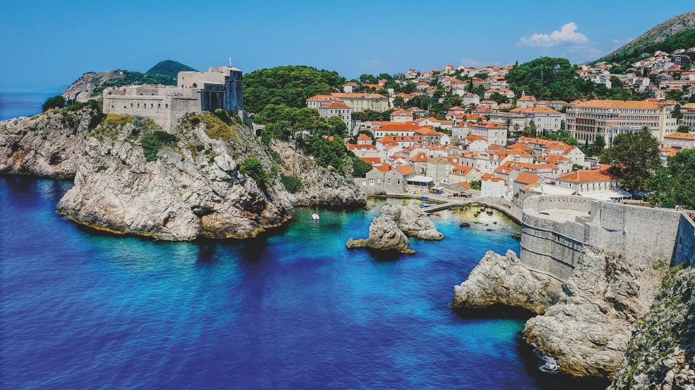 The Best Croatia eSIM for Travelers in 2026: Coverage, Data Plans, and Buying Guide