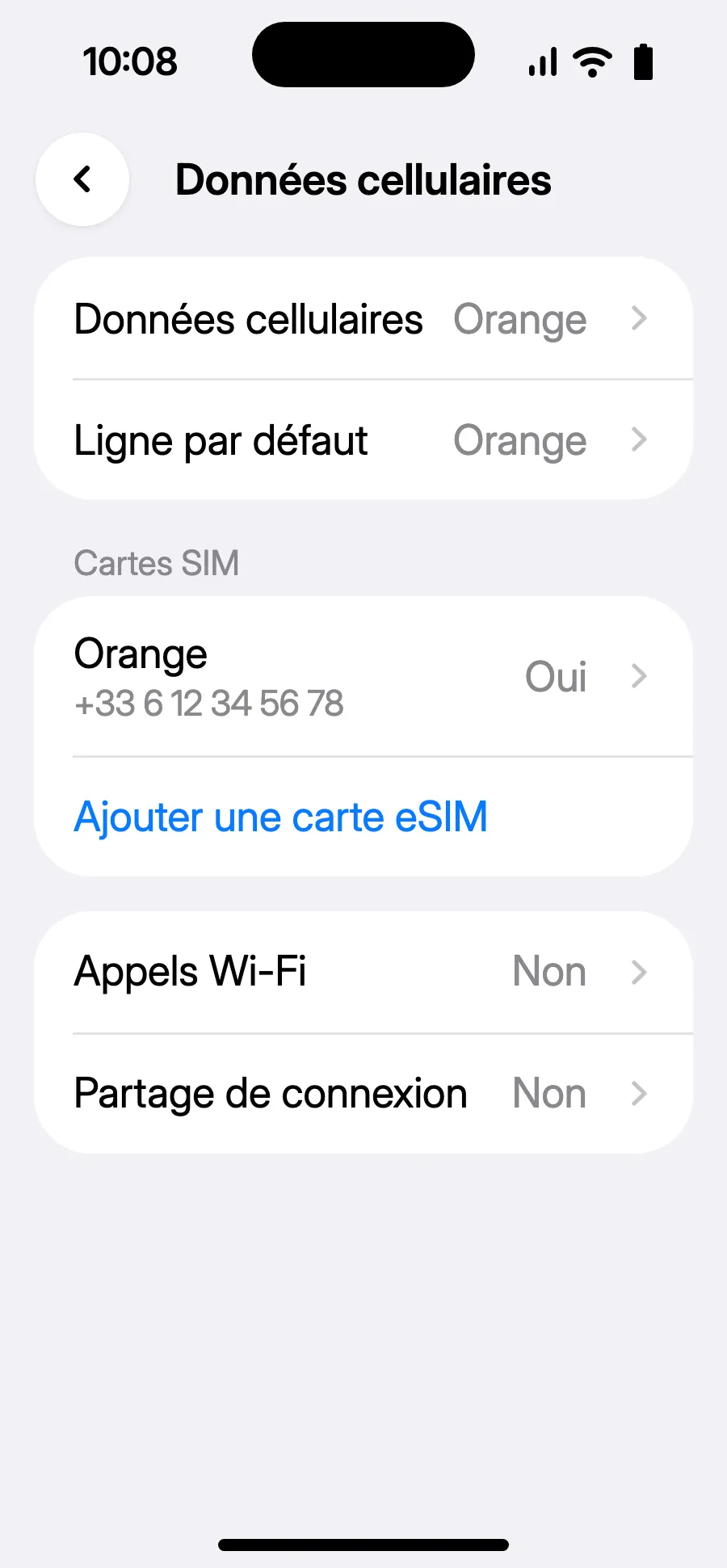 Touchez « Ajouter une carte eSIM ».