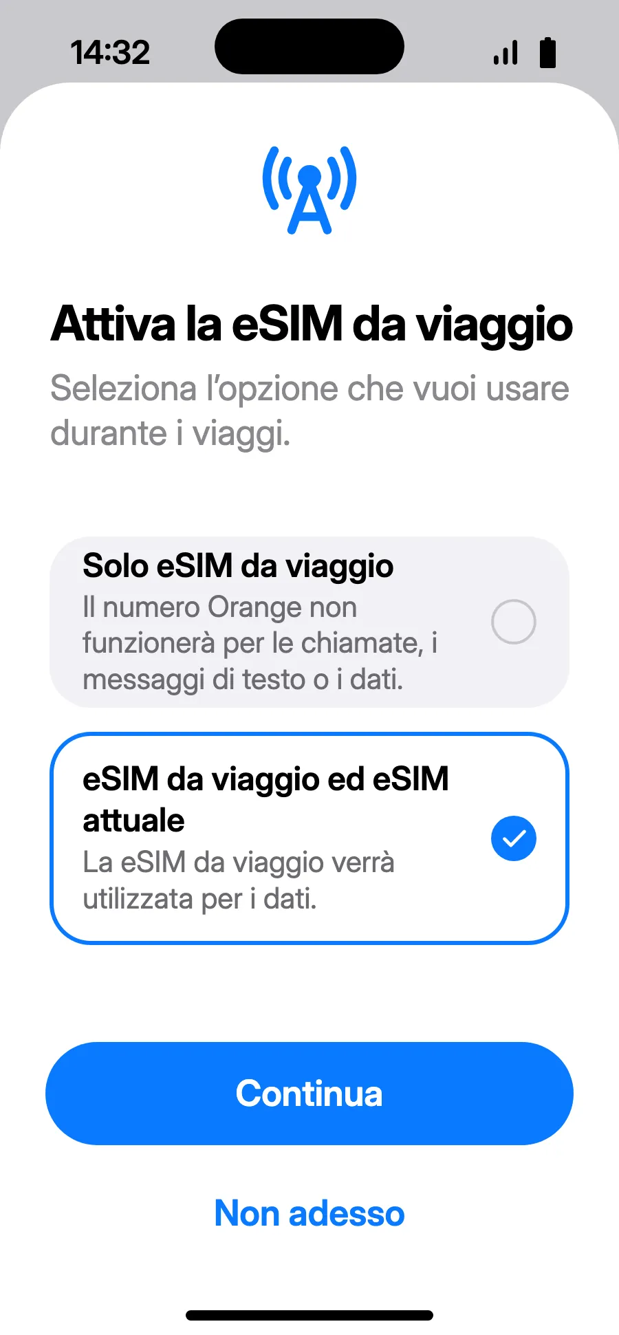 Scegli «eSIM da viaggio ed eSIM attuale», poi Continua. Tieni il tuo numero per chiamate e SMS (codici della banca compresi); l'operatore può addebitare le chiamate ricevute.