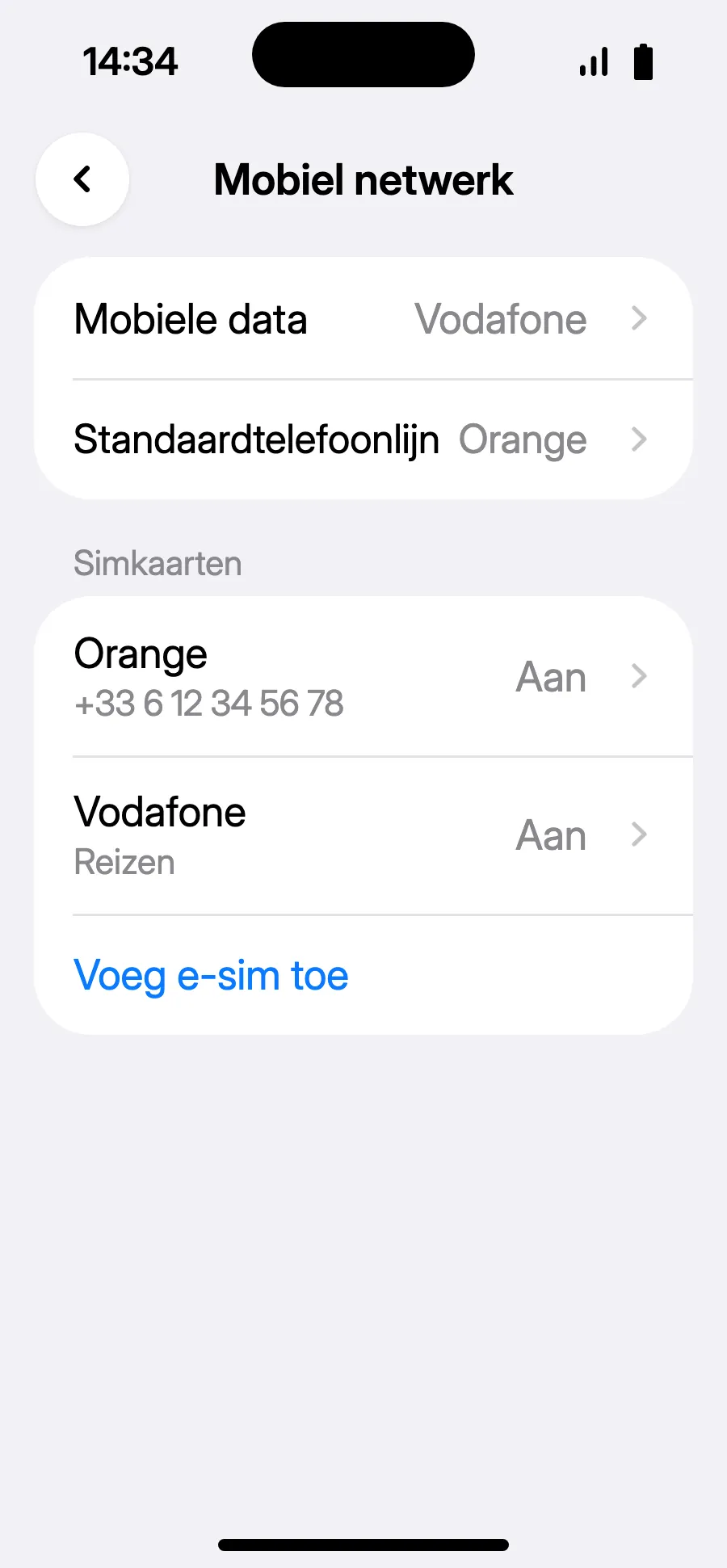 Klaar: bij Mobiele data staat de nieuwe eSIM.