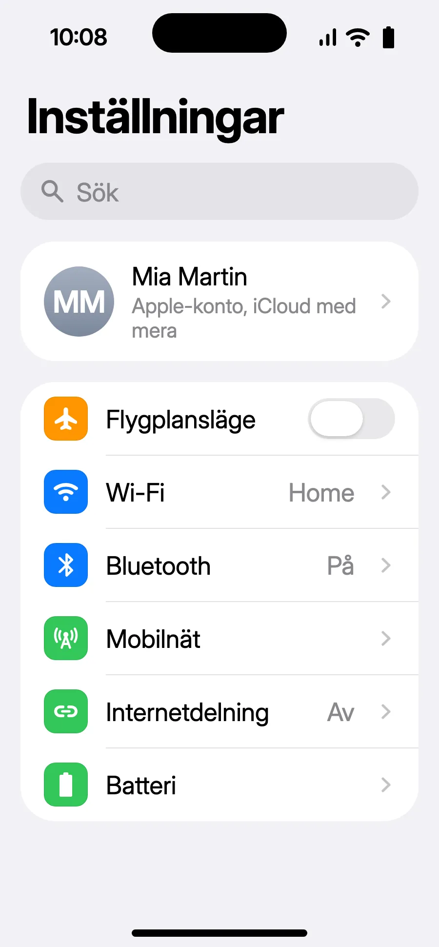 Öppna Inställningar och sedan Mobilnät.