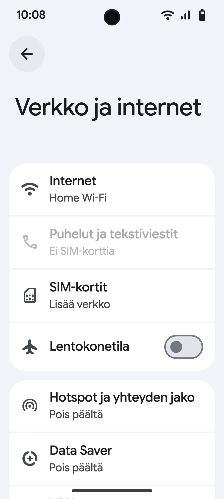 Napauta ”SIM-kortit” (Lisää verkko).