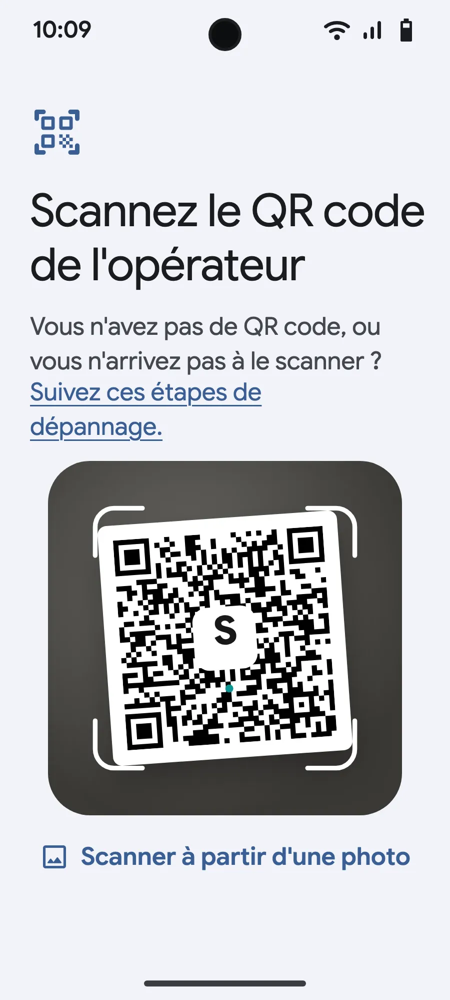 Scannez le QR code que nous vous envoyons par e-mail après l'achat (il est aussi dans votre espace client), puis confirmez.