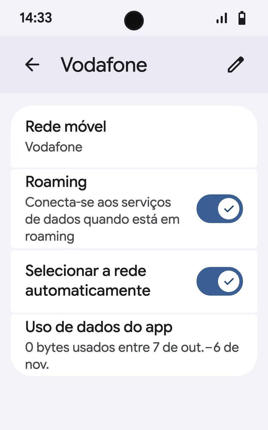 Ative o roaming. Se nada carregar, desative a seleção automática de rede e escolha-a manualmente.