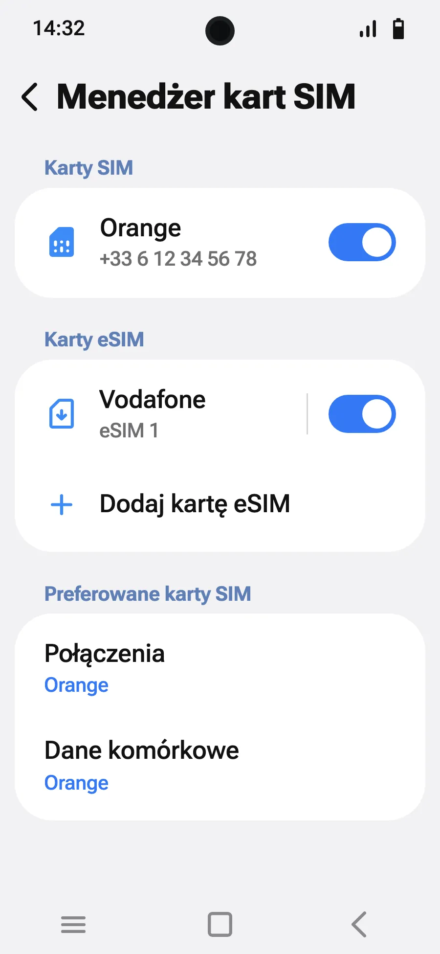 Po przylocie włącz nową eSIM w Menedżerze kart SIM. Nosi nazwę lokalnego lub partnerskiego operatora.